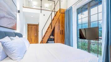 Habitación cuádruple de lujo, vistas al lago | Wifi gratis