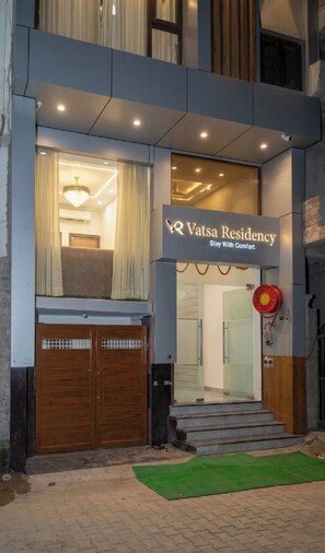 Exterior detail - Hotel Vatsa Residency (Varanasi)