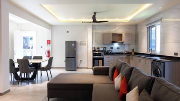 Suite familiar | Interior