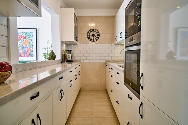 Private kitchen - Casablanca 9 by Casasol (Nerja)