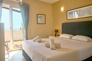Room - Casablanca 9 by Casasol (Nerja)