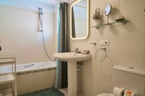 ห้องน้ำ