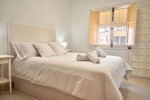 3 bedrooms, free cots/infant beds, bed sheets