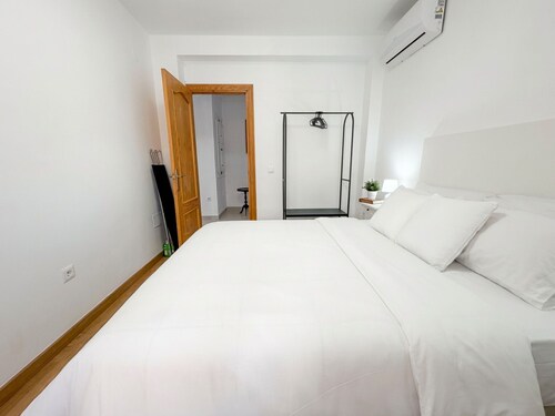 Casa Chica Calle Cristo 112 by Casasol