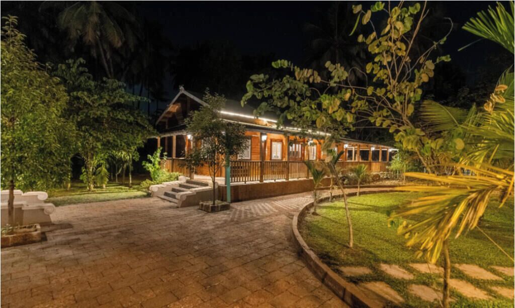 Family Villa | Exterior