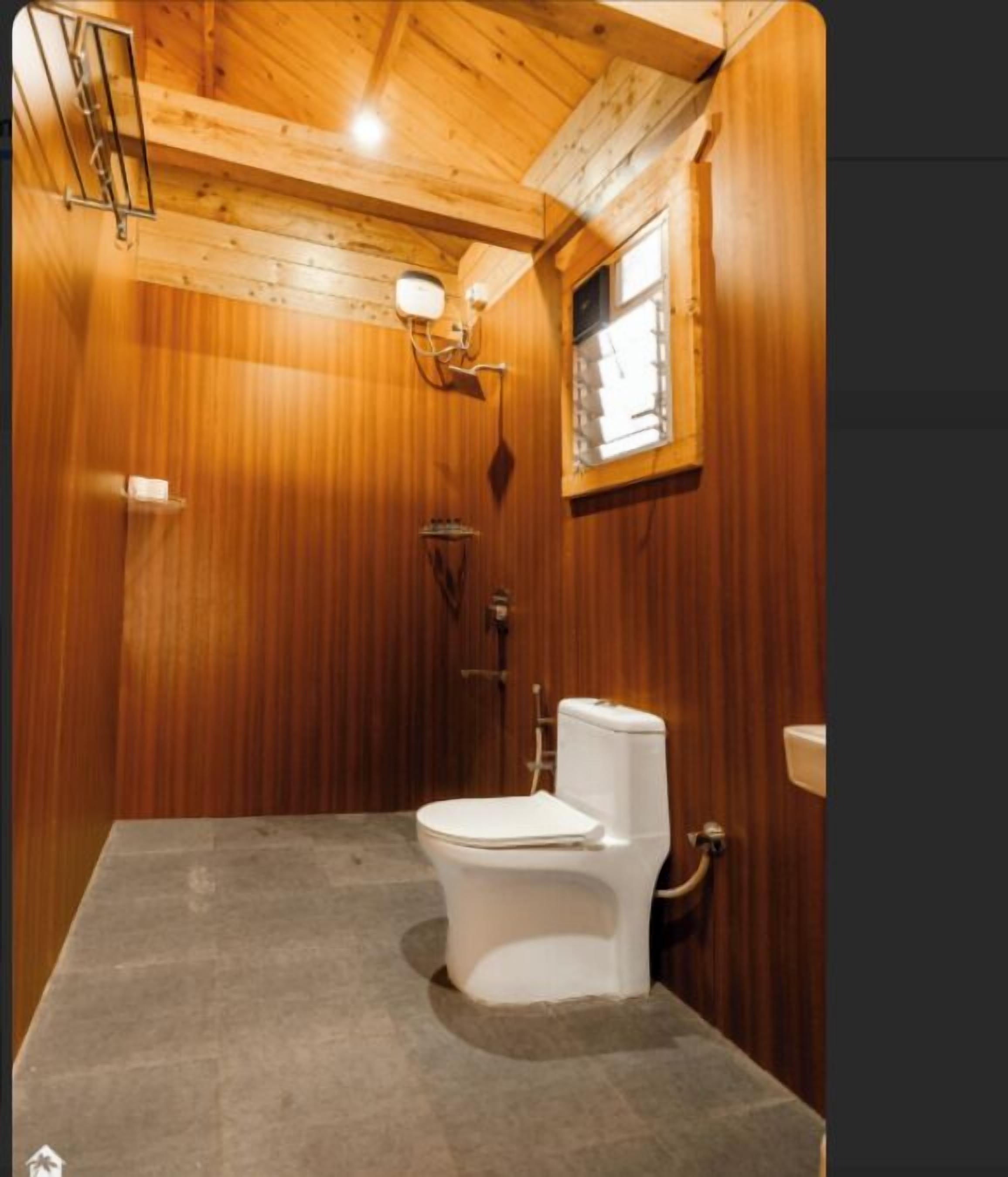 Family Villa | Bathroom