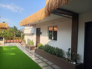 Exterior detail - Double Room at V Hostel Galera (Oriental Mindoro)