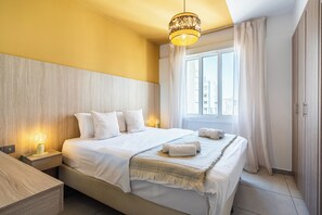 Departamento, 1 cama matrimonial y sofá cama, cocineta, vista al mar | Sábanas de algodón egipcio y ropa de cama de alta calidad 