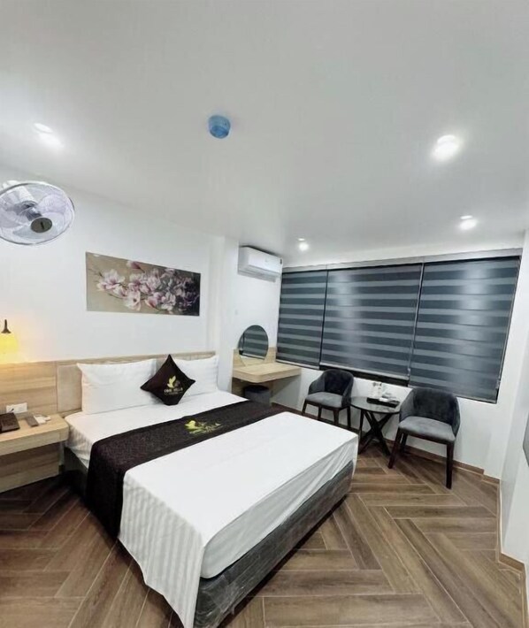 Standard Double Room, City View - One Villa Hotel 3 (Ha Noi)
