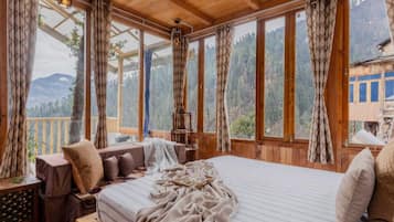 Premium Tent, Mountain View