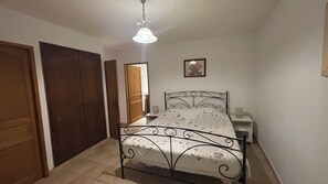 2 chambres, Wi-Fi, draps fournis