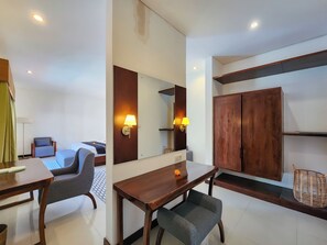 Vila, 2 quartos, piscina particular | Wi-Fi de cortesia, roupa de cama