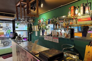 Lobby - Roxx Social Hostel, Cafe & Bistro (Bangkok)