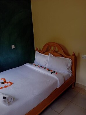 In-room safe, soundproofing, free WiFi, wheelchair access - Longonot View Eco Camp and Accommodation (Naivasha)