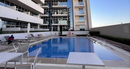 Walk to Metro l Modern w 1BR & 2 Baths