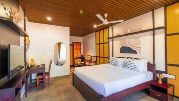 Deluxe Cottage, Balcony, Garden View