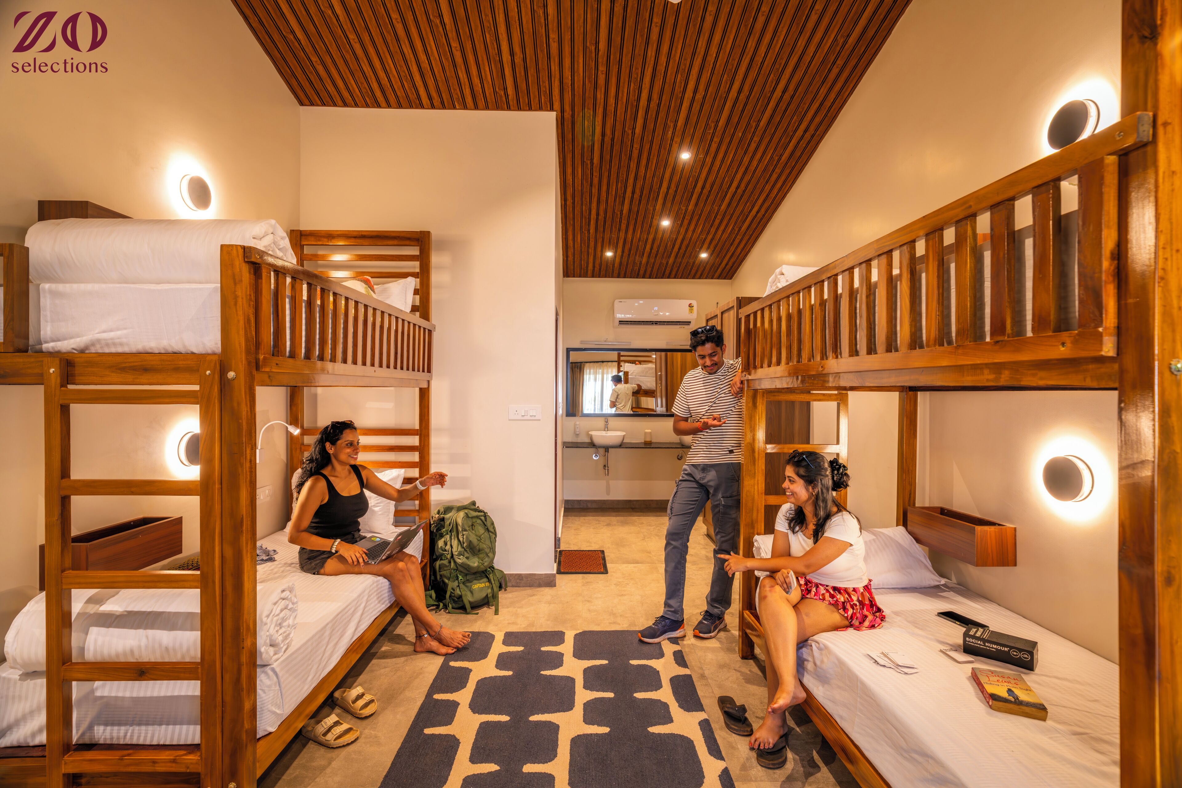 Superior 4 Bed Mixed Dorm (with balcony)