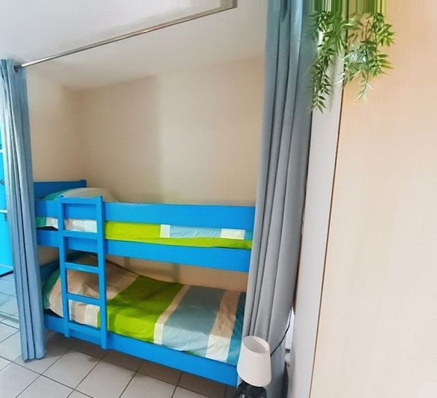 Studio For 4 People, 50 M From The Beach, 15 M² Terrace + Ac + Parking - Le Barcarès
