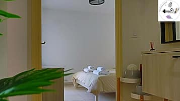 1 makuuhuone, silitysrauta/-lauta, Wi-Fi, vuodevaatteet