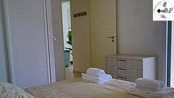 1 quarto, ferros/tábuas de passar roupa, Wi-Fi, roupa de cama