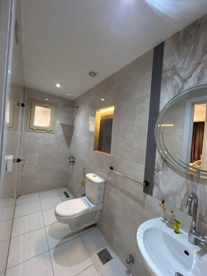 Single Room | Bathroom - lotus hotel down town (Cairo Governorate)