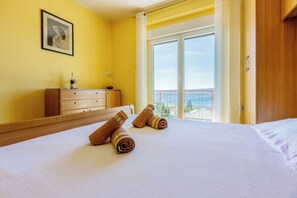 2 chambres, accès Internet, draps fournis