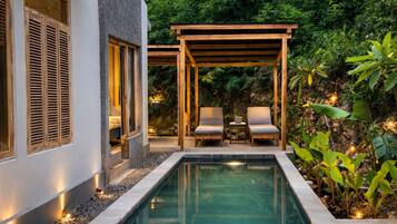 Villa familiar, 2 habitaciones, vista al jardín | Alberca | Alberca al aire libre
