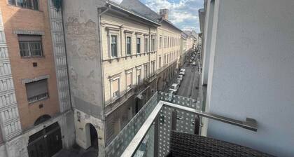 Luxury 2-bedroom 2-bathroom condo with balcony street view