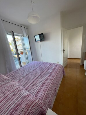 Room - Vrbo Property (Lacco Ameno)