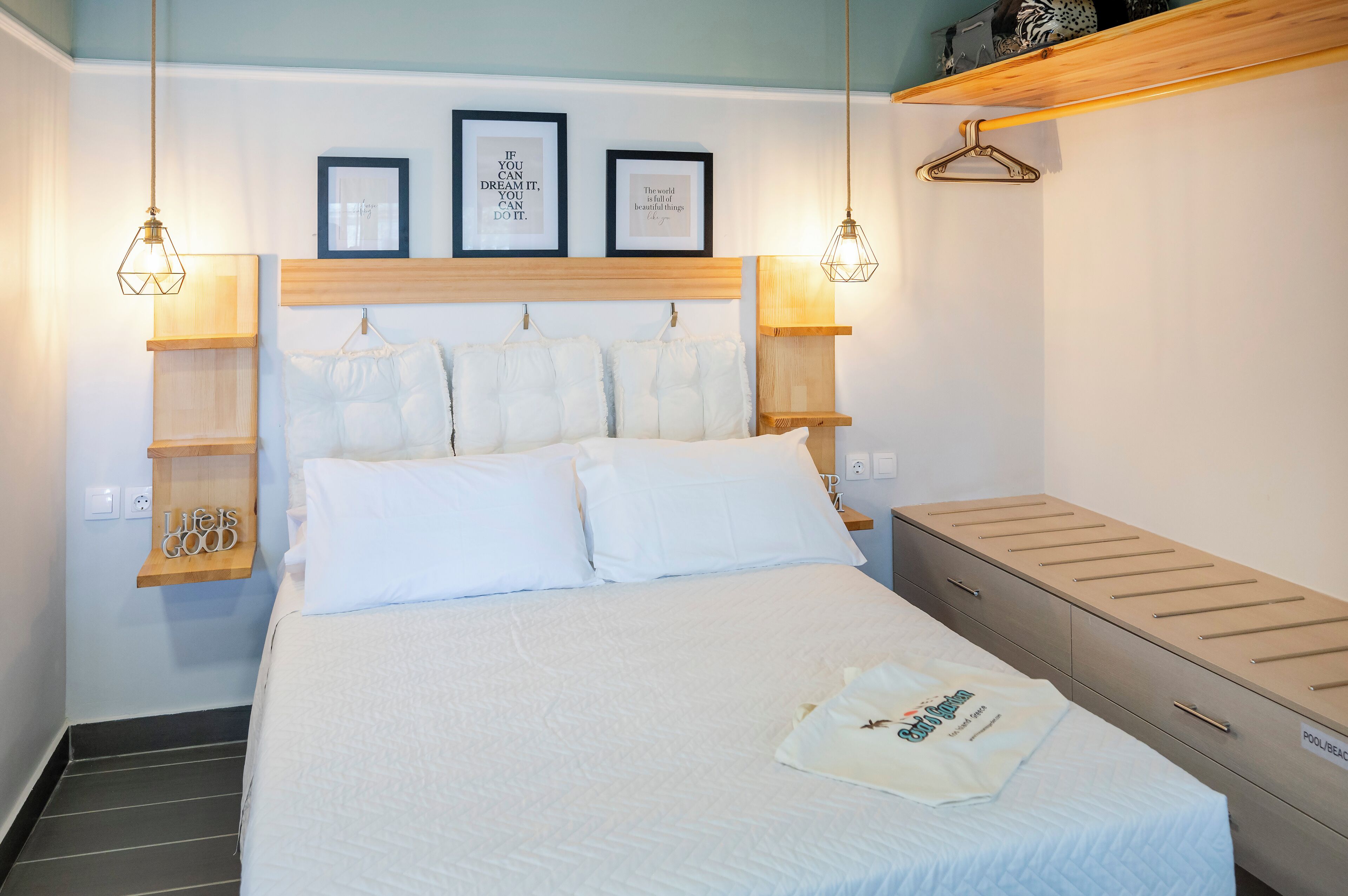 Deluxe Double Room, Pool View