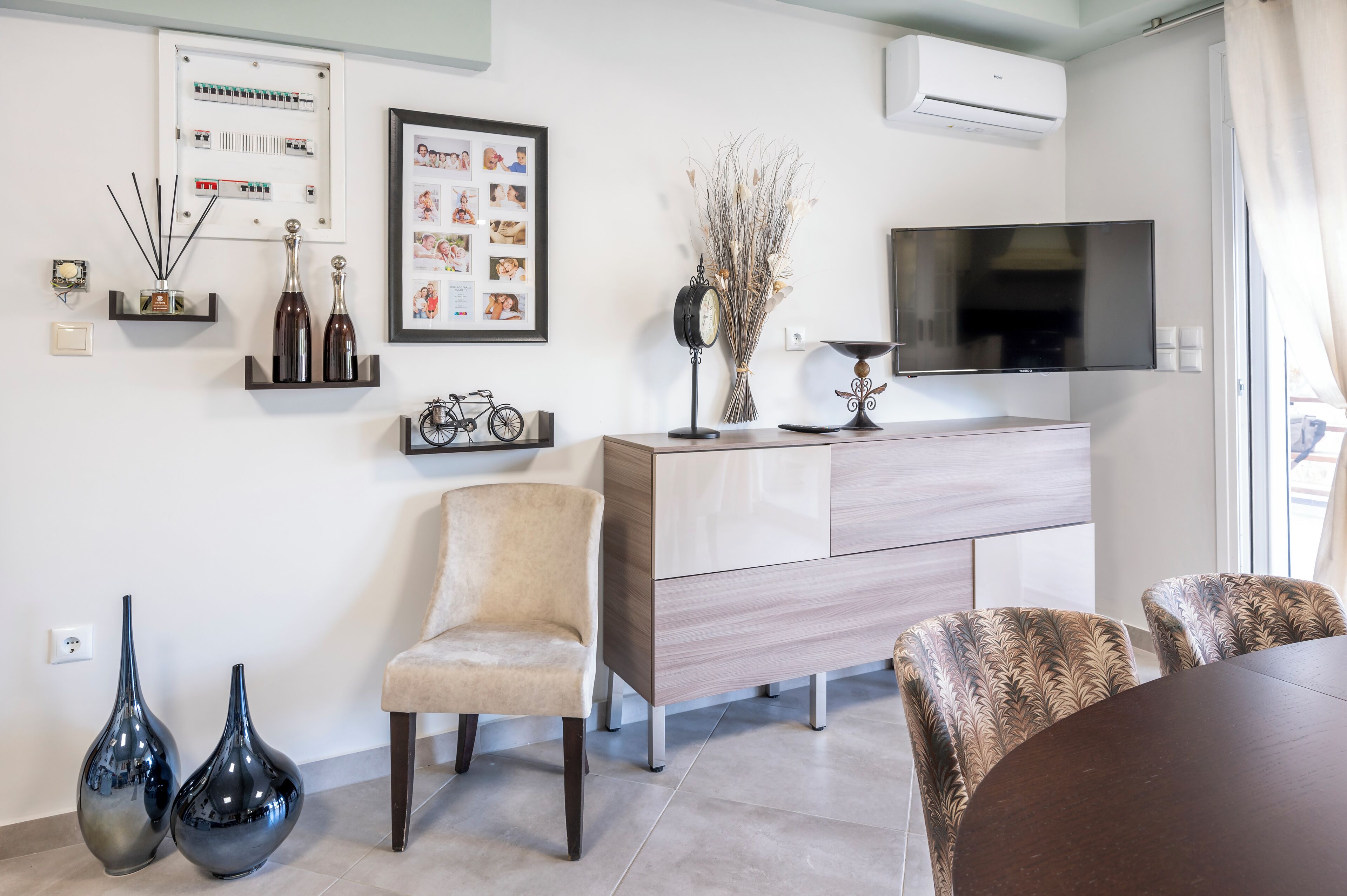 Deluxe Apartment, Balcony, Mountain View | Interior