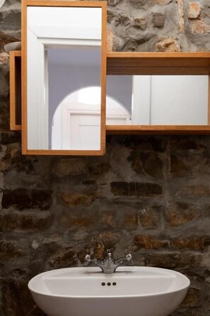 Deluxe-studio | Kylpyhuone