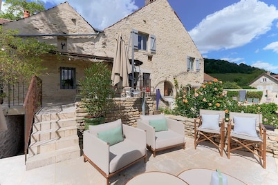 Villa de luxe La Jonchère, Piscine vue sur les vignes Beaune