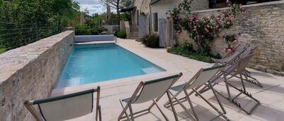 Villa de luxe La Jonchère, Piscine vue sur les vignes Beaune