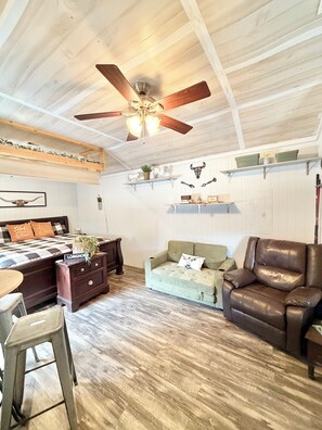 Smart TV - Longhorn Casita• 3 Mi to Bandera •Peaceful Retreat (Bandera)