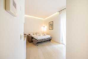 Desk, soundproofing - Casa Maria - vicino a Verona Centro (Verona)