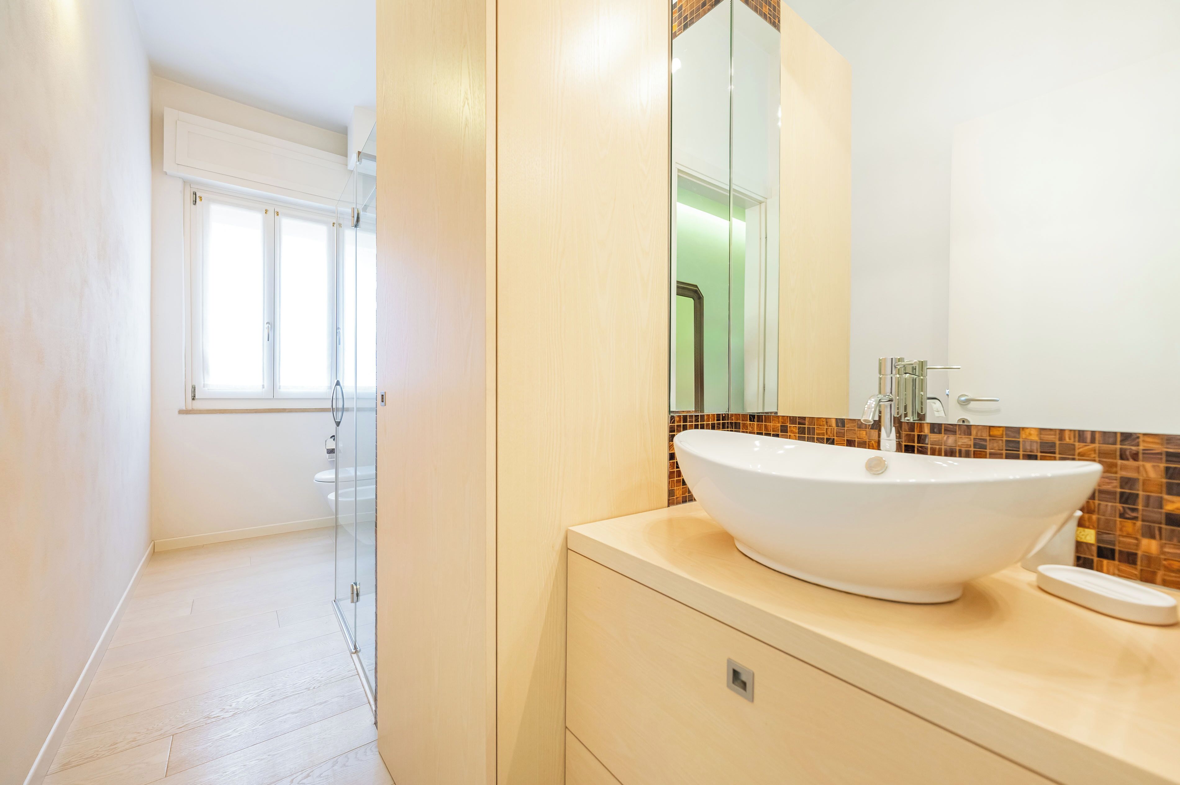 Deluxe Apartment, Courtyard View | Bathroom | Shower, free toiletries, hair dryer, bidet