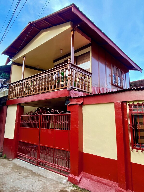 Front of property - Tinlo Room for Rent  (Coron)