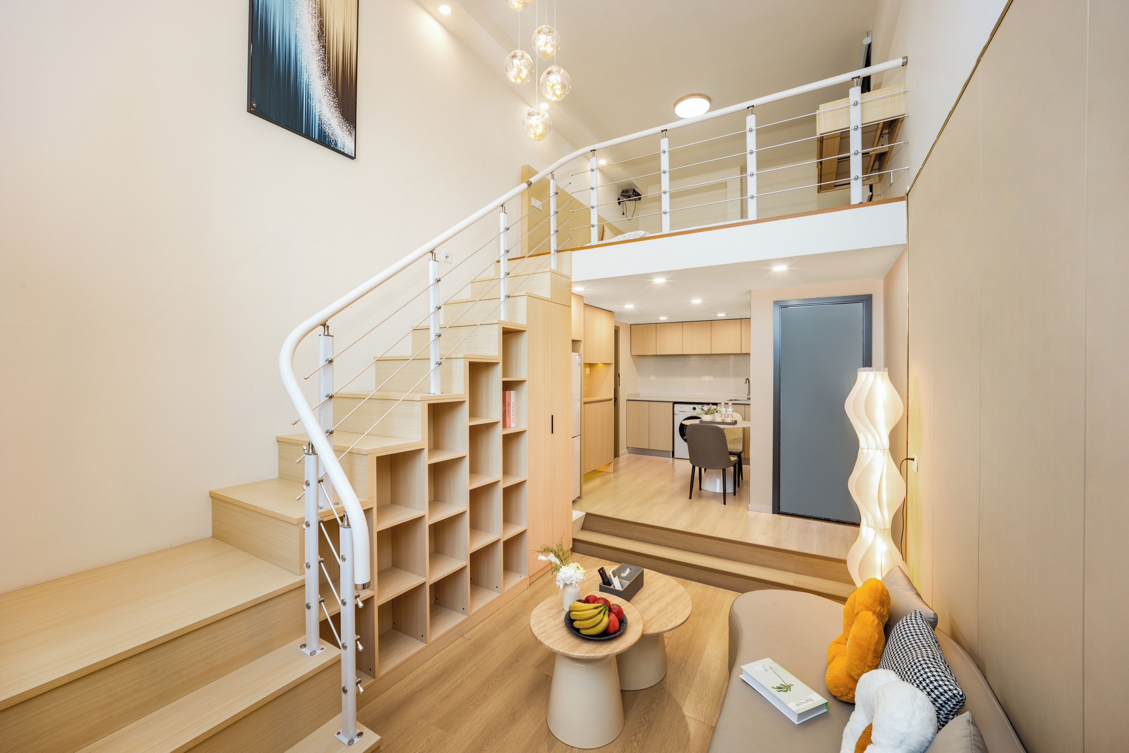 Superior Double Room, City View | Living area