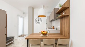 Dining - Villa Nina - apartment Terrace 26 by Villas Guide (Fažana)