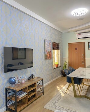 Apartament Deluxe, balcó, vistes a la ciutat | Interior