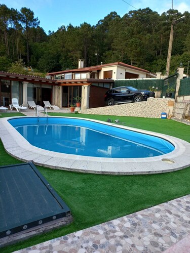 Tourist House in Boa practically brand new and with beautiful sea views.