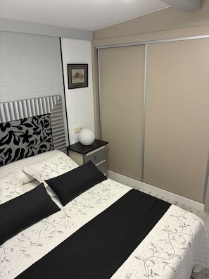 3 slaapkamers, beddengoed, rolstoeltoegankelijk