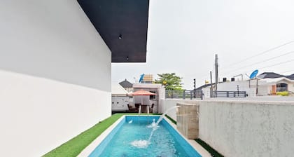 Homeland Apartment