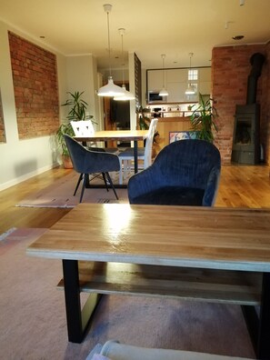 Dining - Apartment w Rynku (Oberglogau)