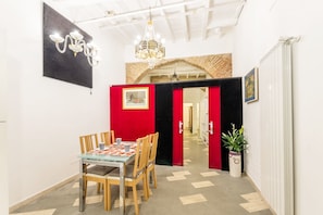 Appartement Confort, 2 chambres | Restauration