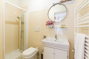 Comfort-Apartment, 2 Schlafzimmer | Badezimmer