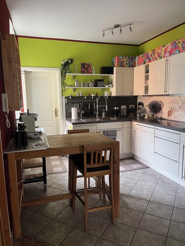 Bright individual 2-room apartment with private bathroom and balcony
