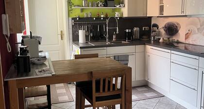 Bright individual 2-room apartment with private bathroom and balcony