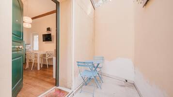 Khu ẩm thực ngoài trời